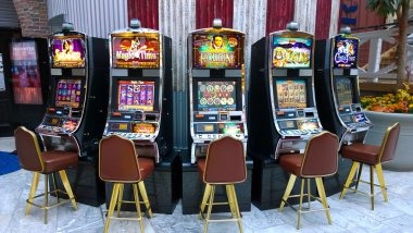 lampiontogel featured game showcase